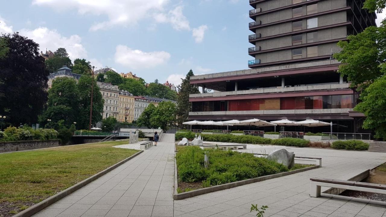 Apartamento Apartman Hanna Karlovy Vary Exterior foto